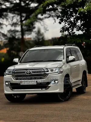 Toyota Land Cruiser 4.6 V8 ZX 2010 White