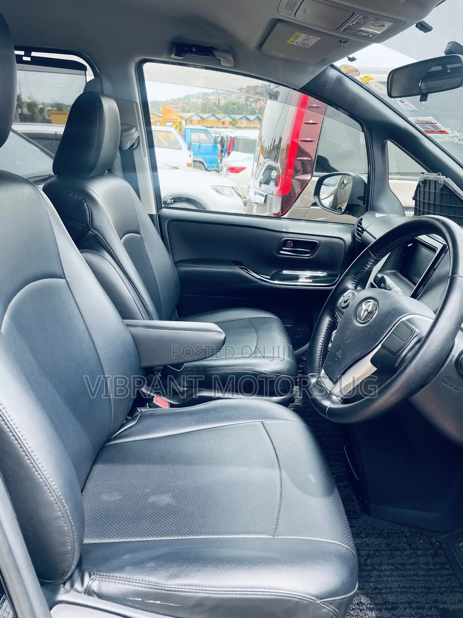 Toyota Noah 2015 Black