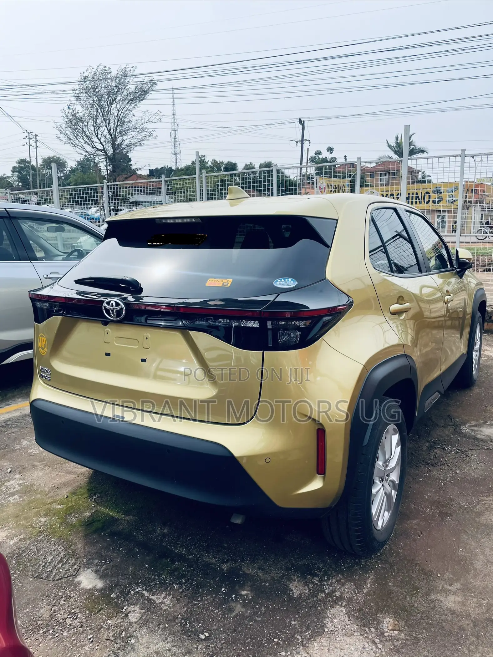 Toyota Yaris 2020 Gold