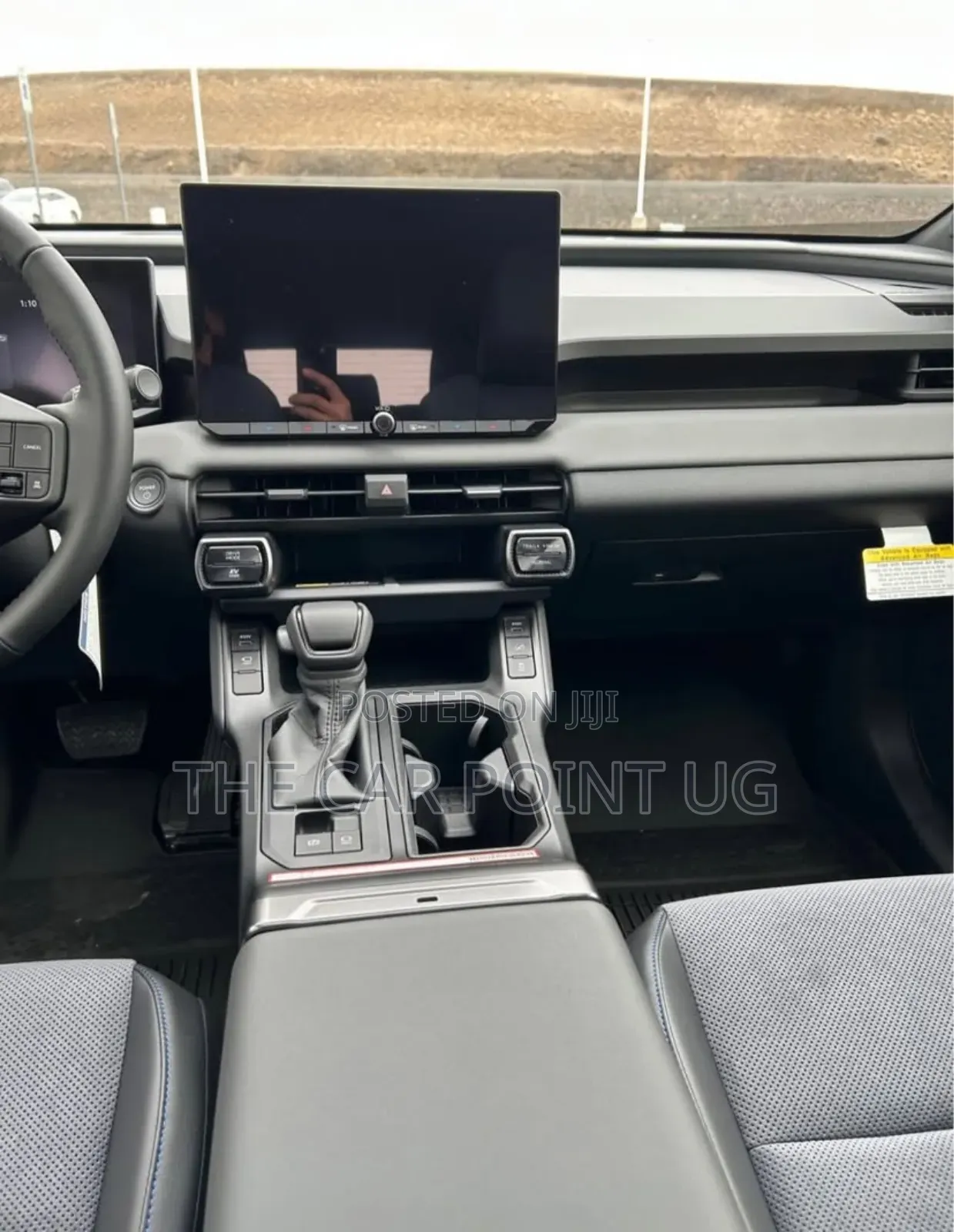 Toyota RAV4 Hybrid 2025 Black