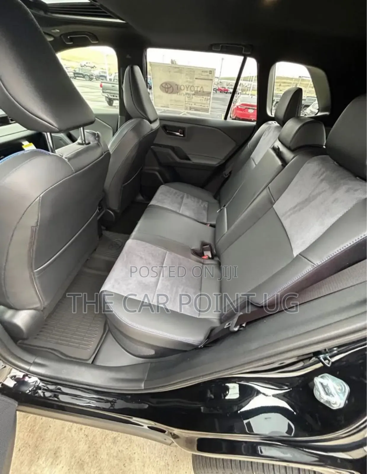 Toyota RAV4 Hybrid 2025 Black