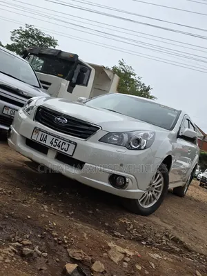 Subaru Outback 2.5i Premium PZEV 2012 Pearl