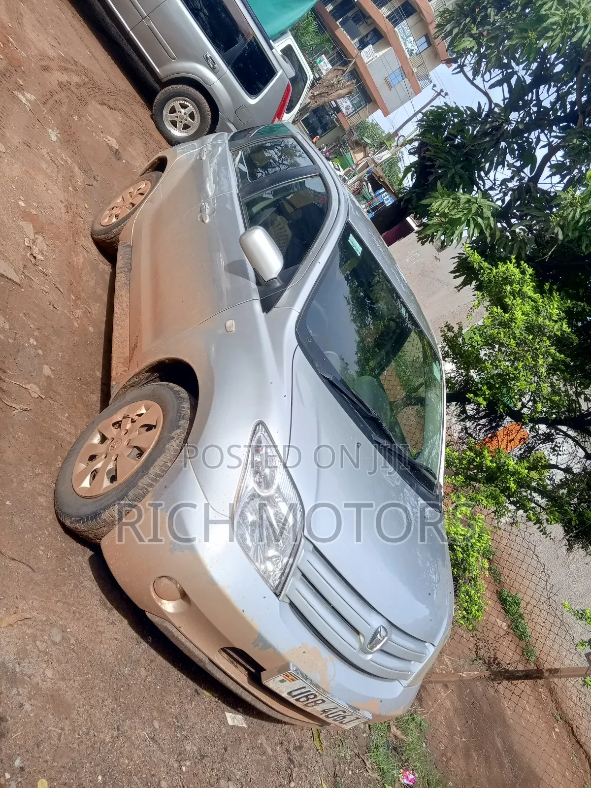 Toyota IST 2006 Silver