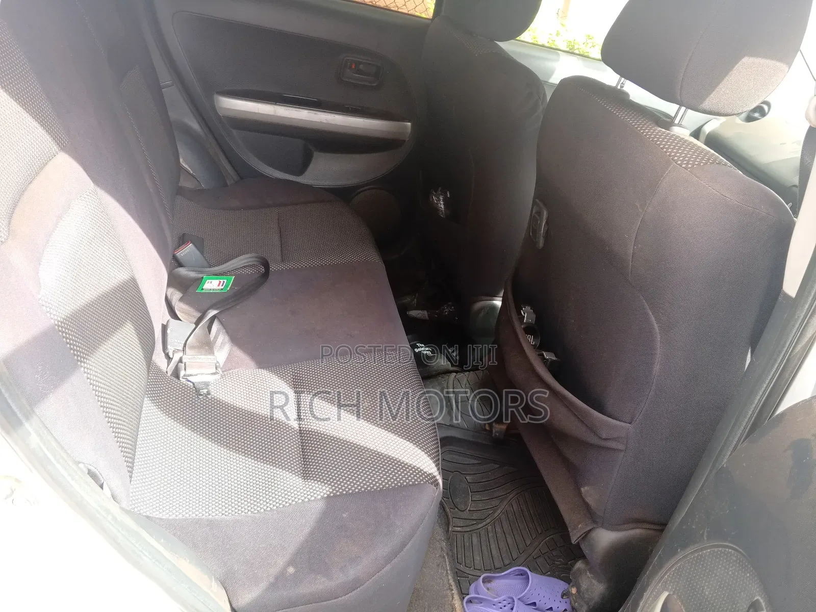 Toyota IST 2006 Silver
