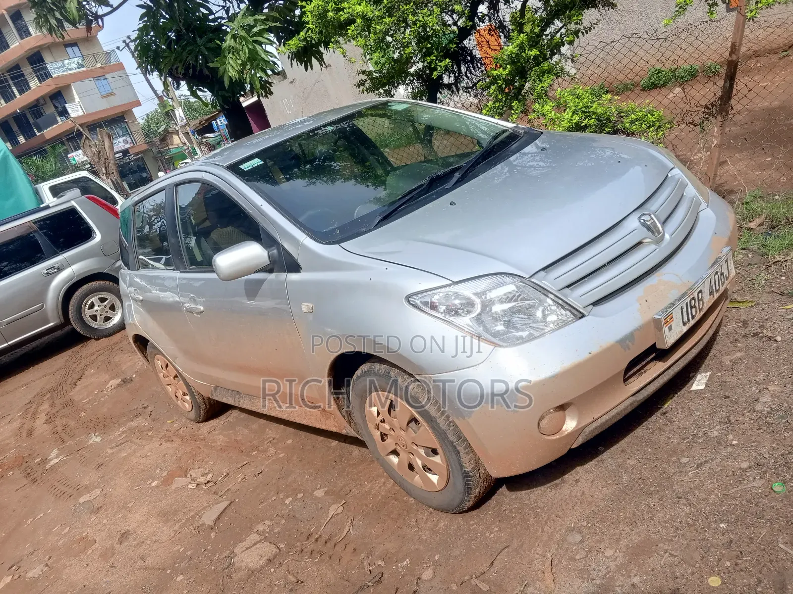 Toyota IST 2006 Silver