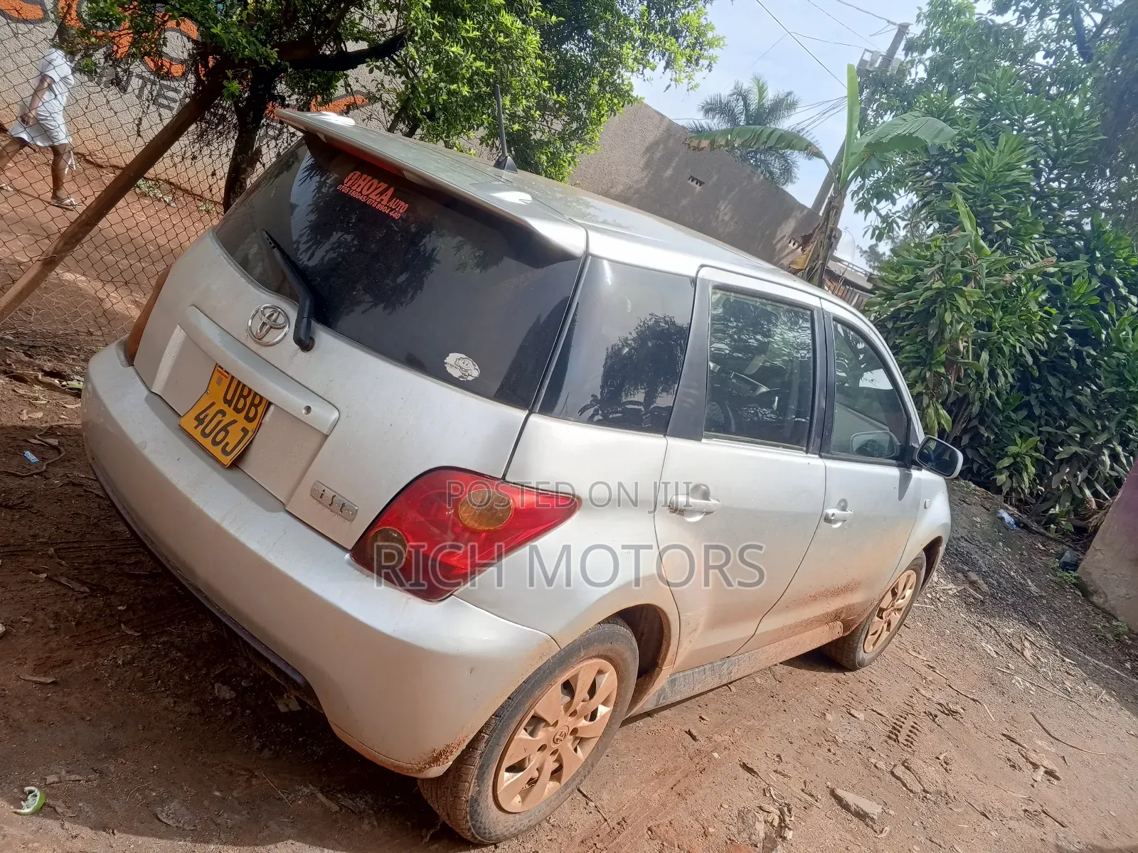Toyota IST 2006 Silver
