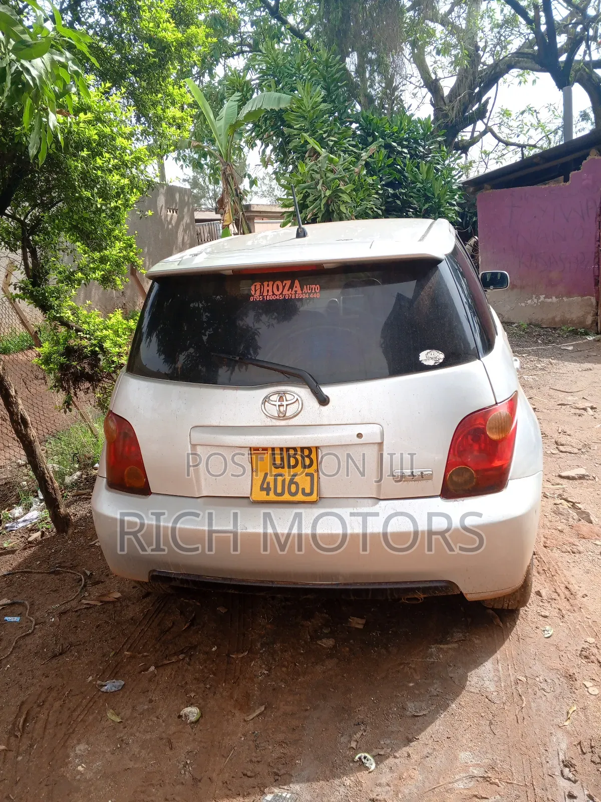 Toyota IST 2006 Silver