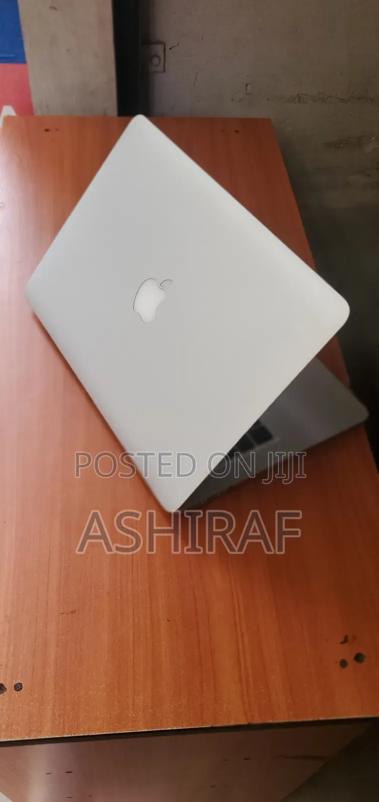 Laptop Apple MacBook Air 4GB Intel Core i5 SSD 256GB