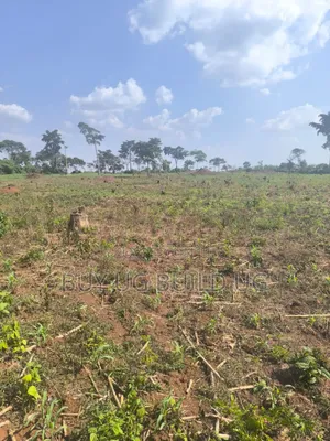Farmland of #10_acres of Land Fo in #Luwero_kakooge Selling (14m