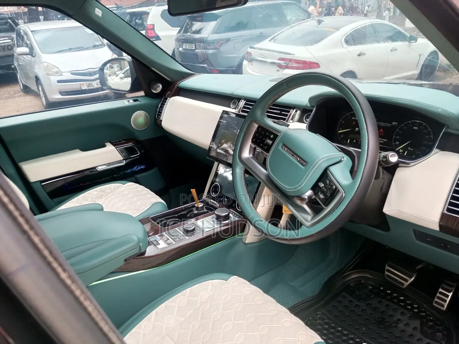Land Rover Range Rover Vogue 2024 Black