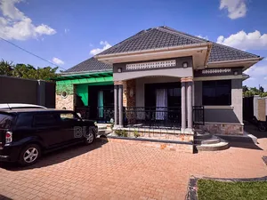 3bdrm Bungalow in Gayaza Kiwenda, Division B for sale