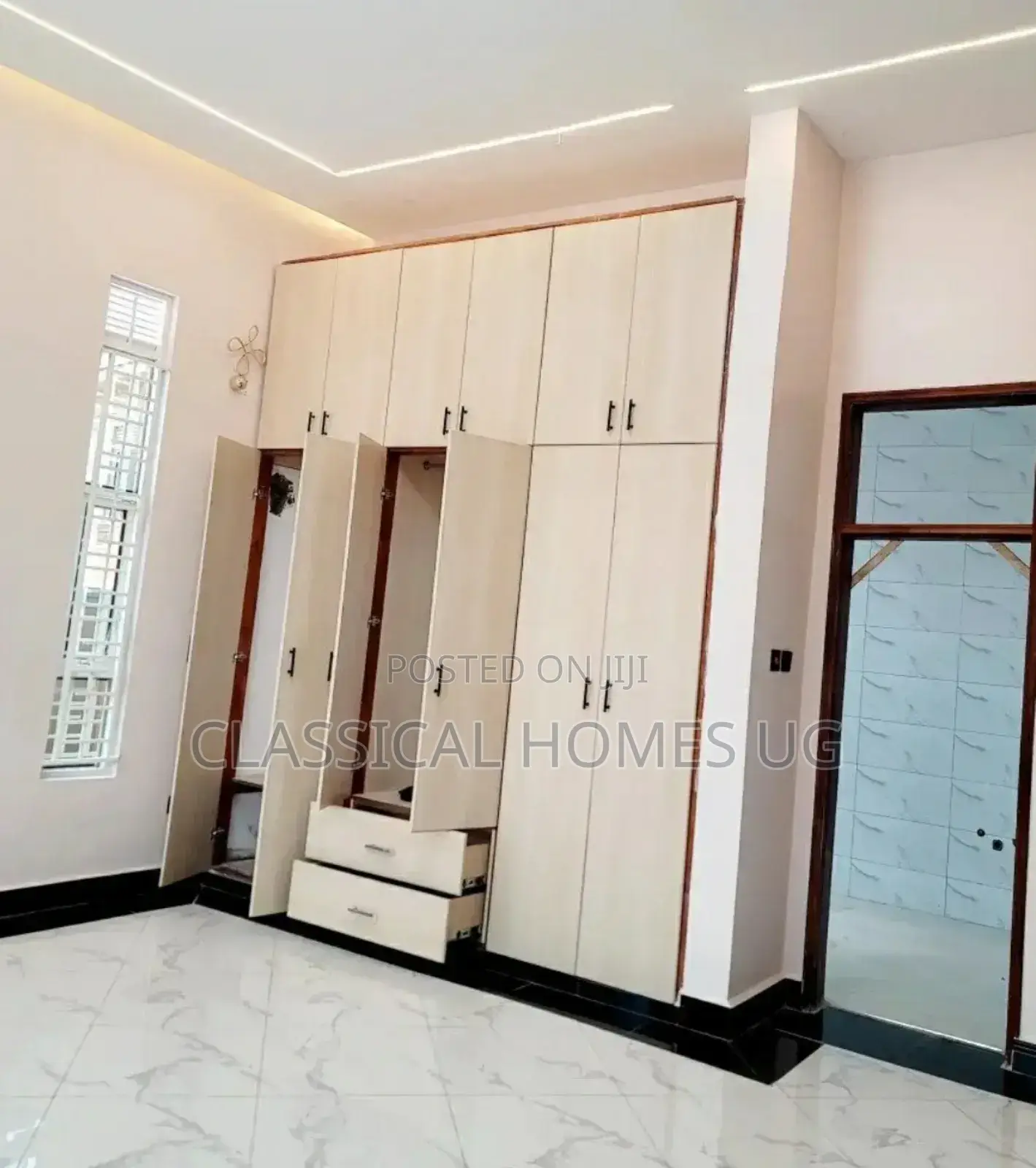 3bdrm Bungalow in Luzira, Central Division for rent