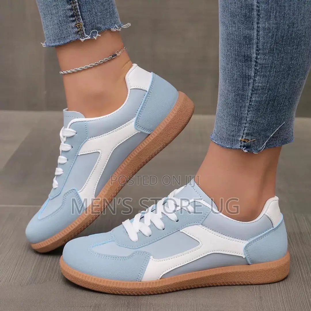 Ladies Classic Fashion Canvas Shoes