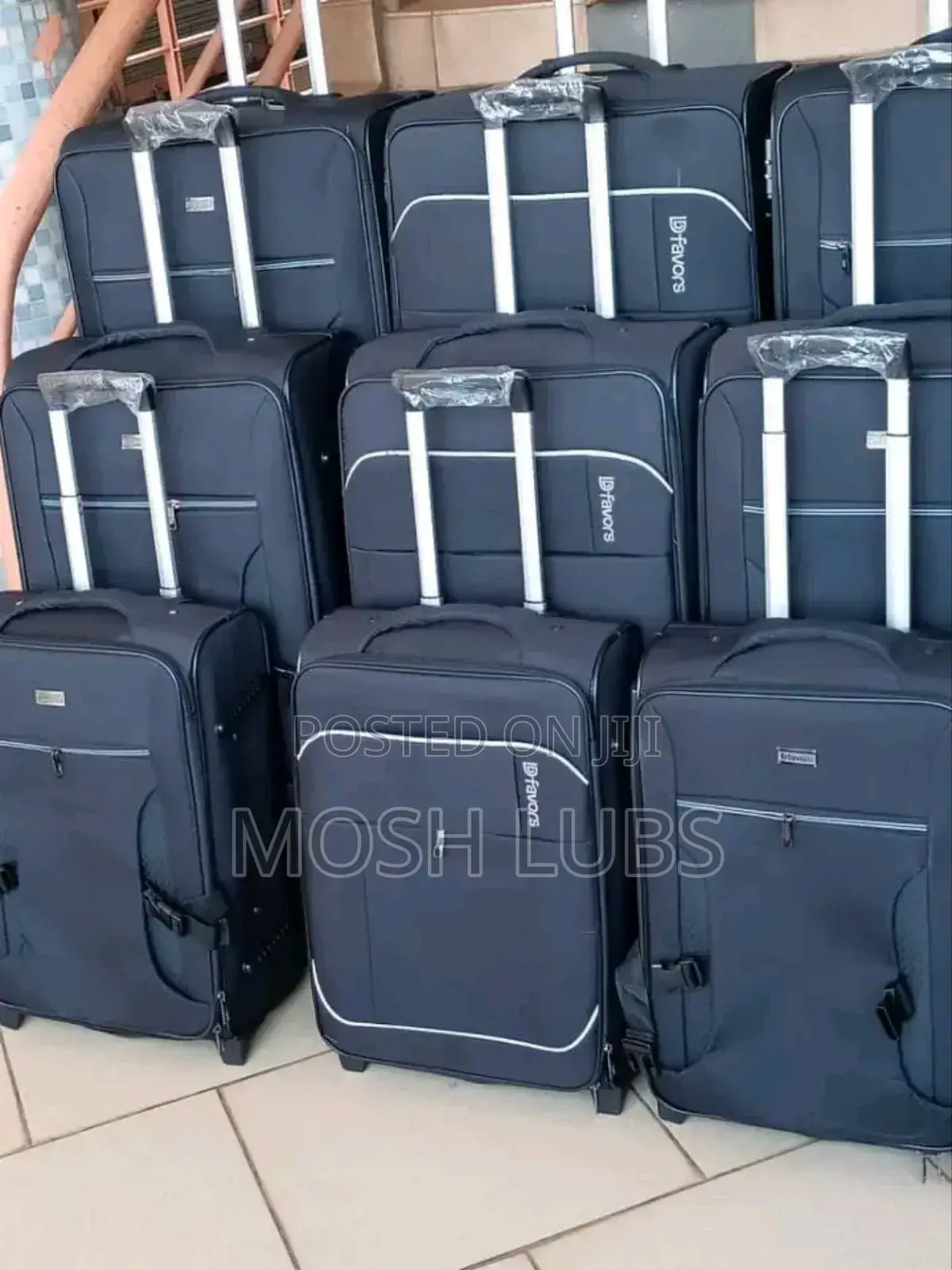 Small,Medium and Large Size Travel  Suitcases
