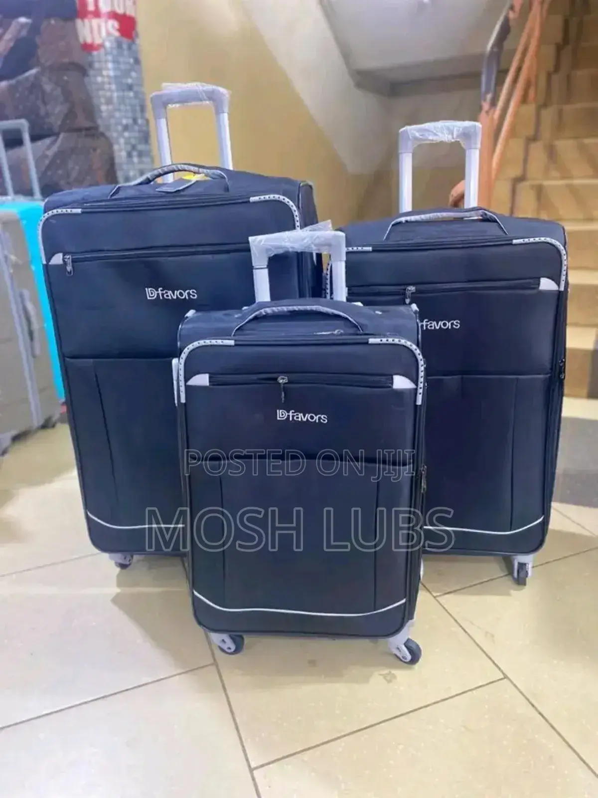 Small,Medium and Large Size Travel  Suitcases