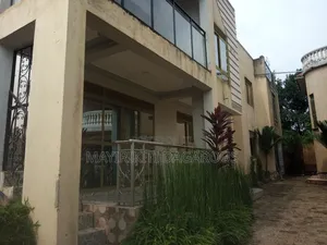 Furnished 3bdrm Apartment in Seguku Katale, Central Division for rent