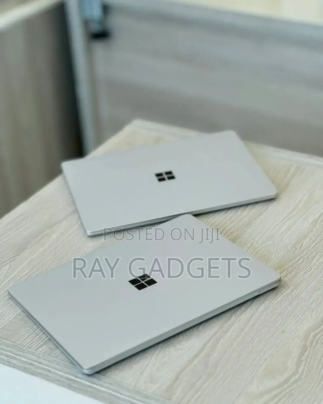 New Laptop Microsoft Surface Laptop 5 8GB Intel Core i7 SSD 256GB