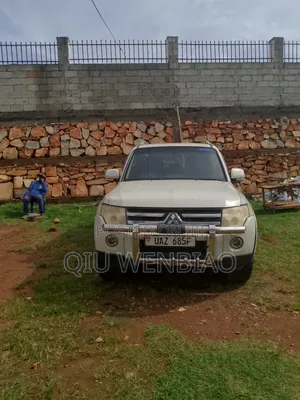 Mitsubishi Pajero 3.8 GLS 2006 White