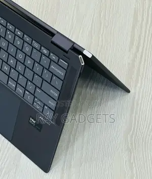 New Laptop HP Envy x360 8GB Intel Core i7 SSD 256GB