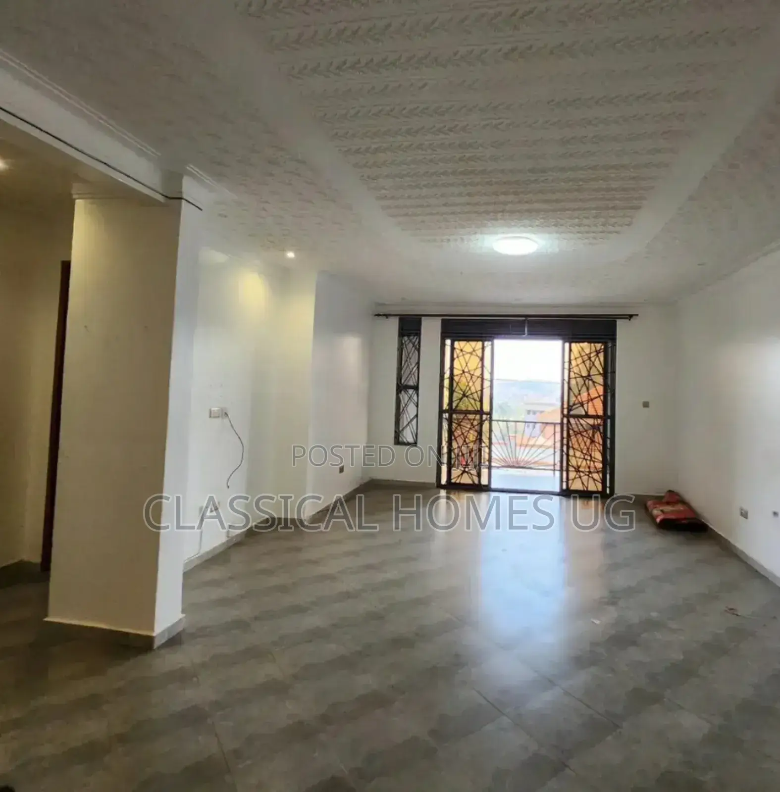 3bdrm Apartment in Lubowa Entebbe Road, Central Division for rent