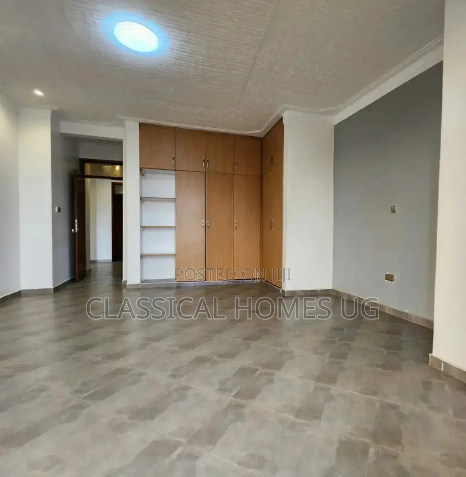 3bdrm Apartment in Lubowa Entebbe Road, Central Division for rent