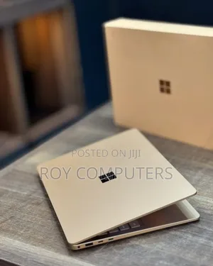 New Laptop Microsoft Surface Laptop 5 8GB Intel Core i5 SSD 256GB