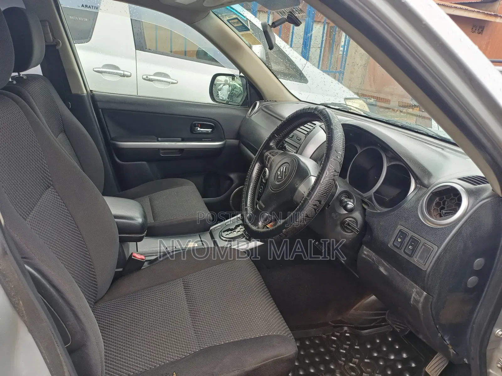 Suzuki Escudo 2008 Silver