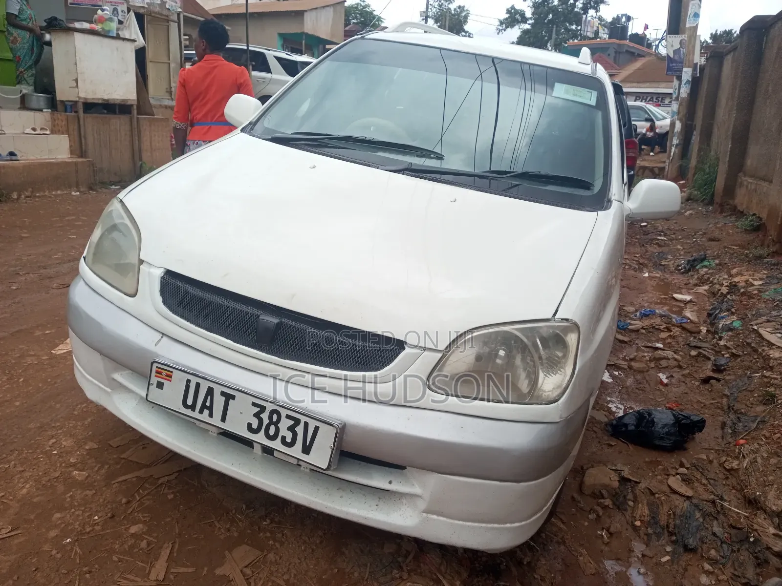Toyota Raum 2002 White