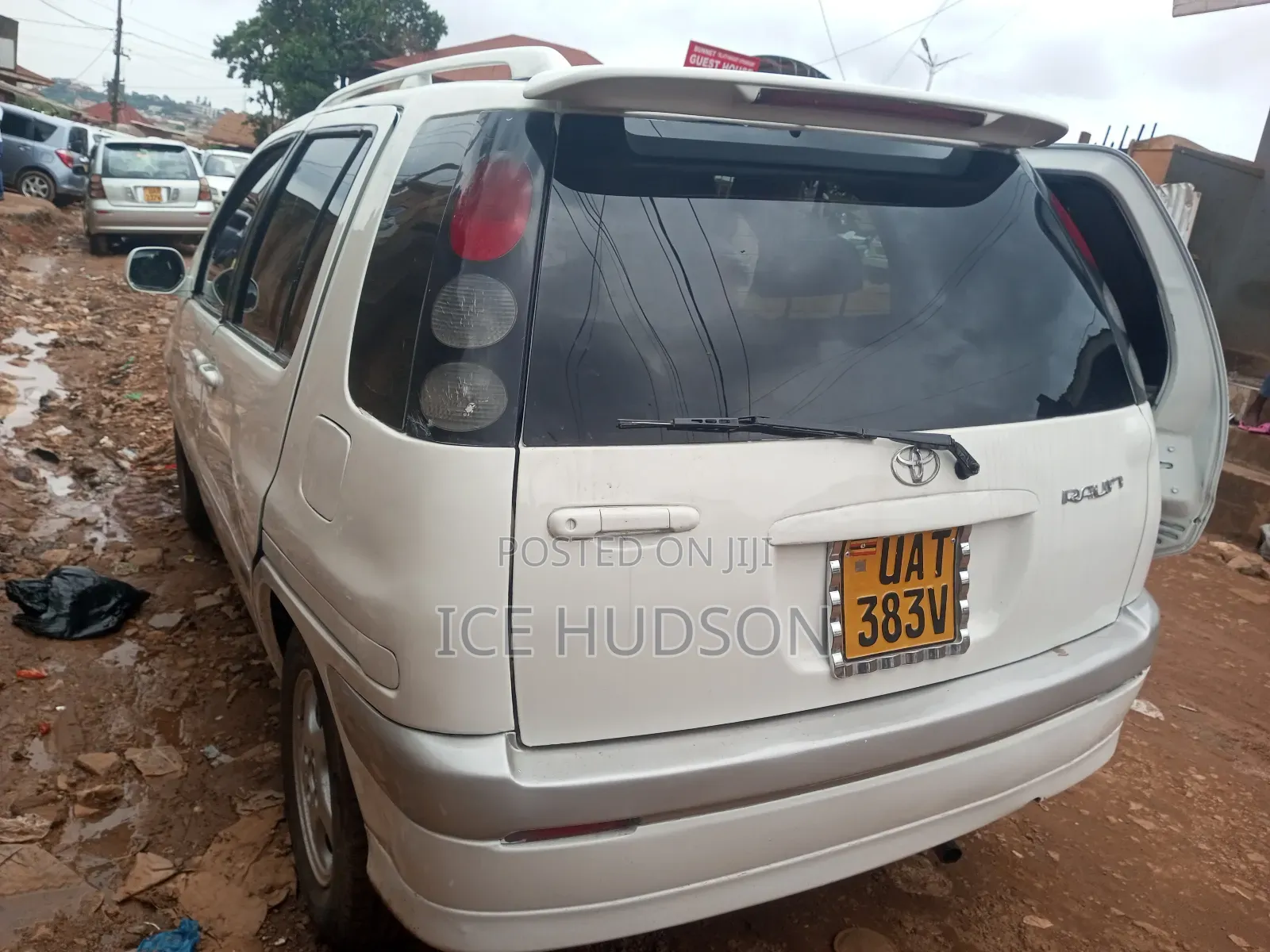 Toyota Raum 2002 White