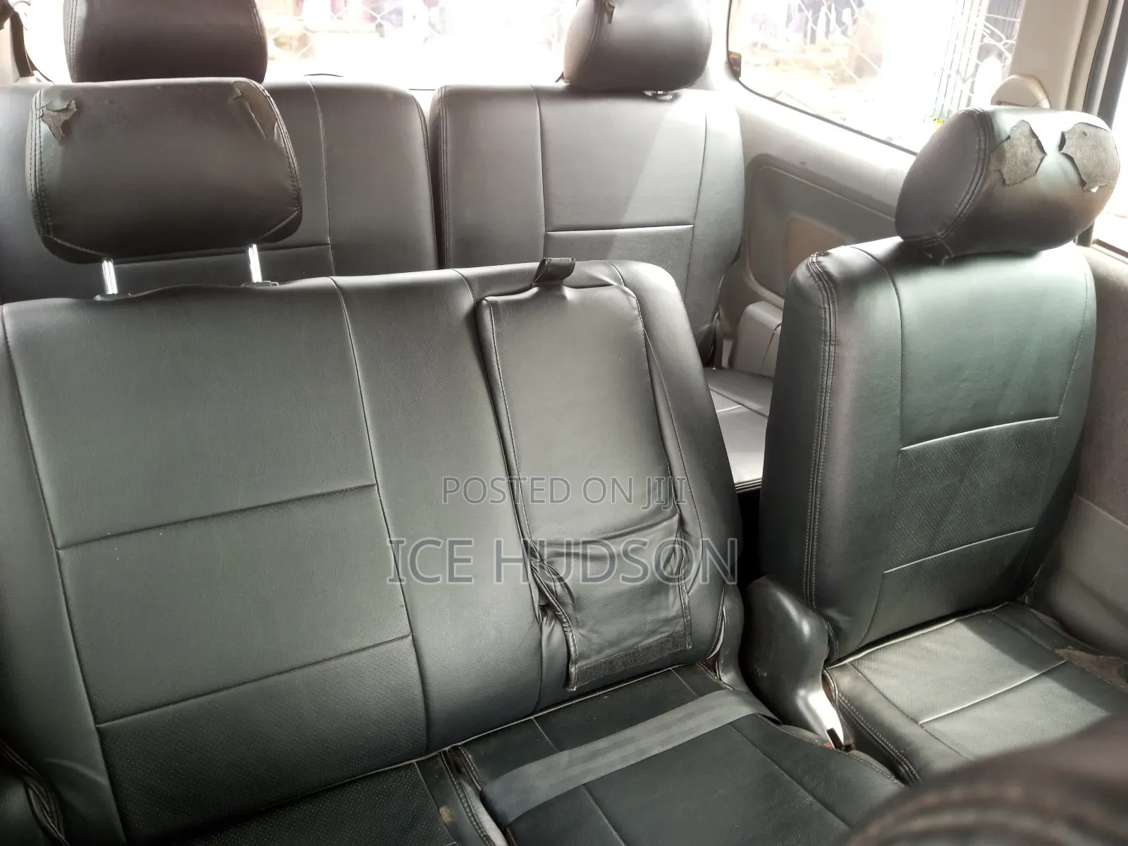 Toyota Noah 2006 Silver