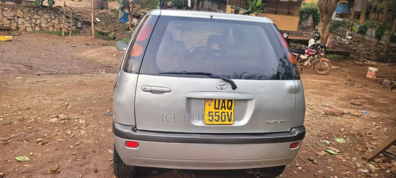 Toyota Raum 2003 Gray