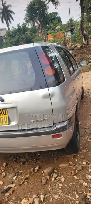 Toyota Raum 2003 Gray