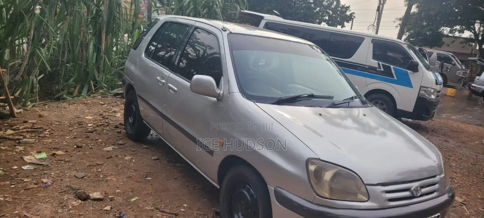 Toyota Raum 2003 Gray