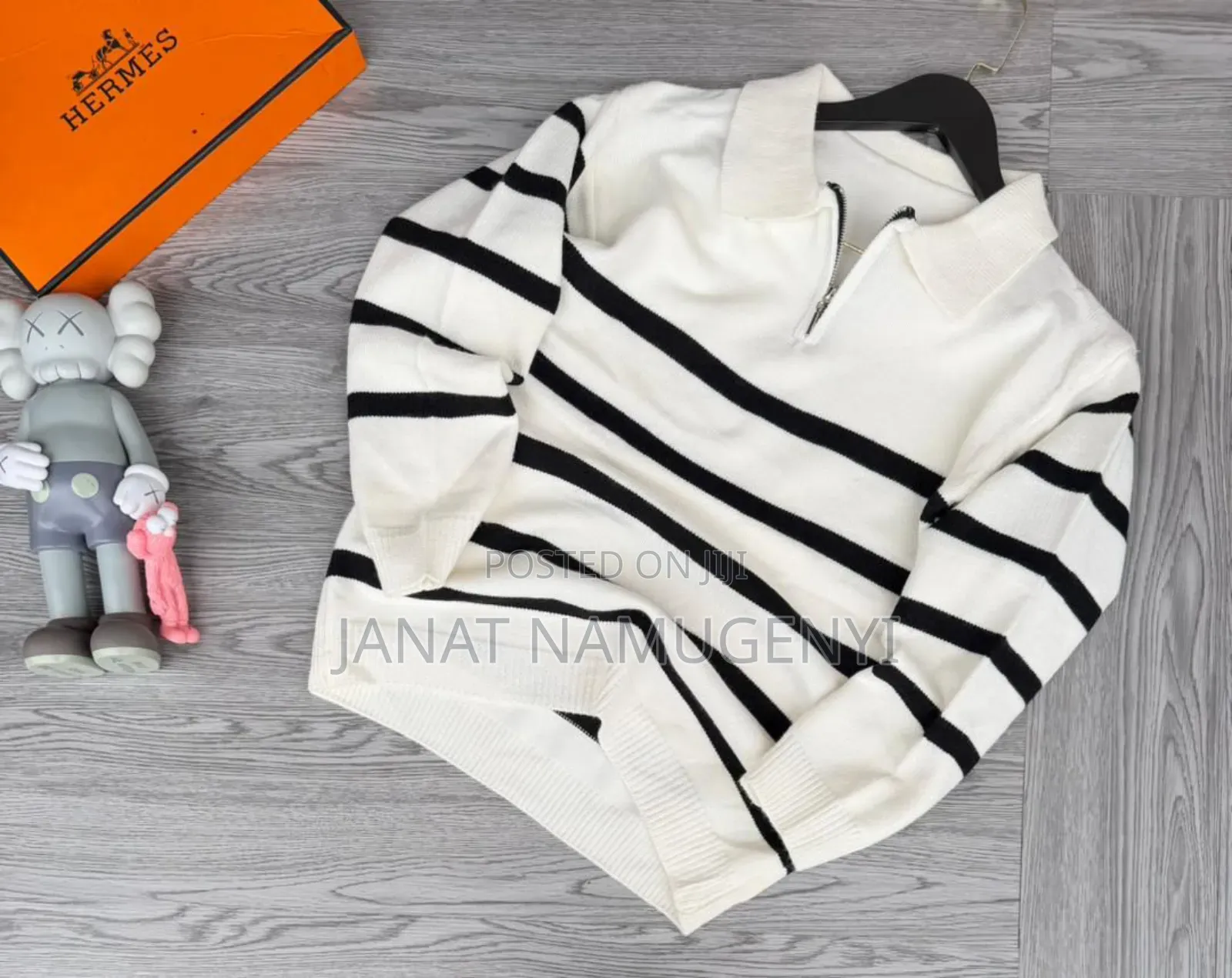 Big Striped Zipped Sweaters