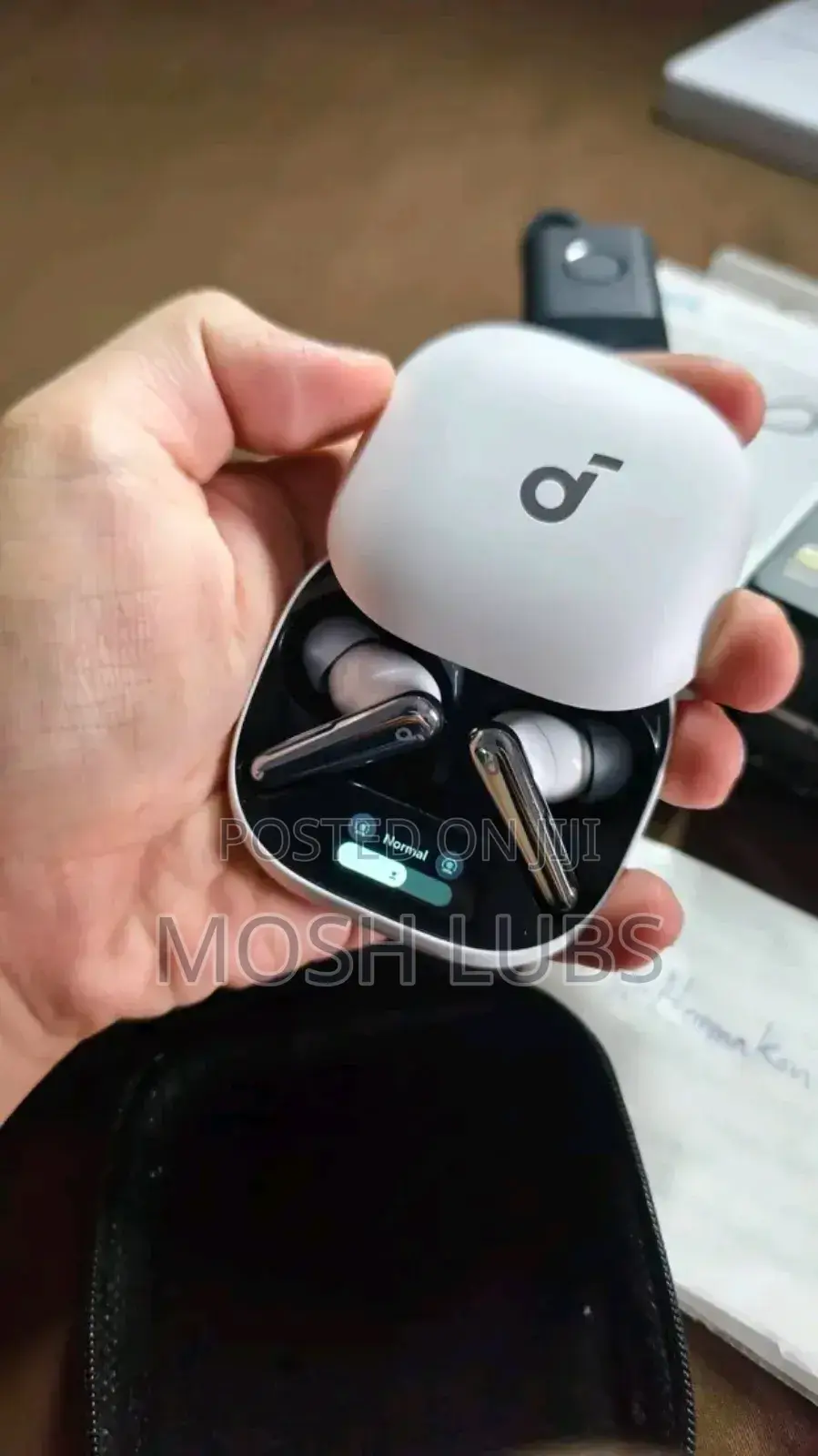 Anker Soundcore Bass Earbuds Liberty 4