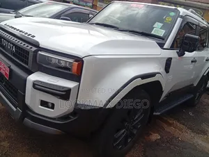 Toyota Land Cruiser 2024 White