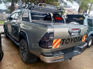 Toyota Hilux 2017