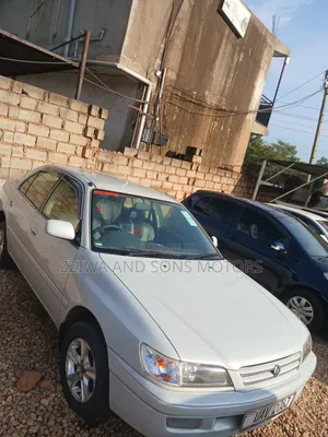Toyota Premio 1.5 FWD 2015 Silver