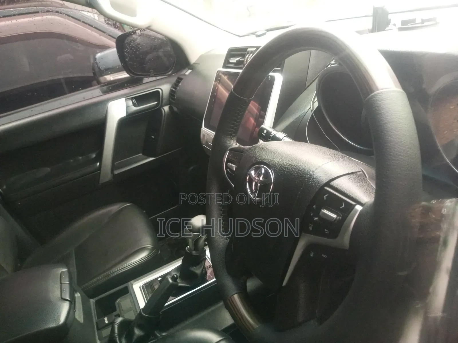 Toyota Land Cruiser Prado 2012 White