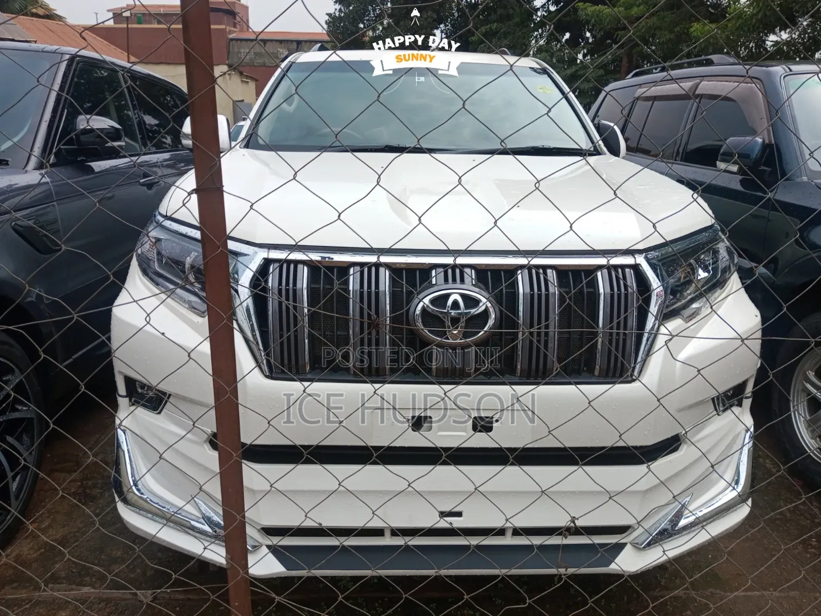 Toyota Land Cruiser Prado 2012 White