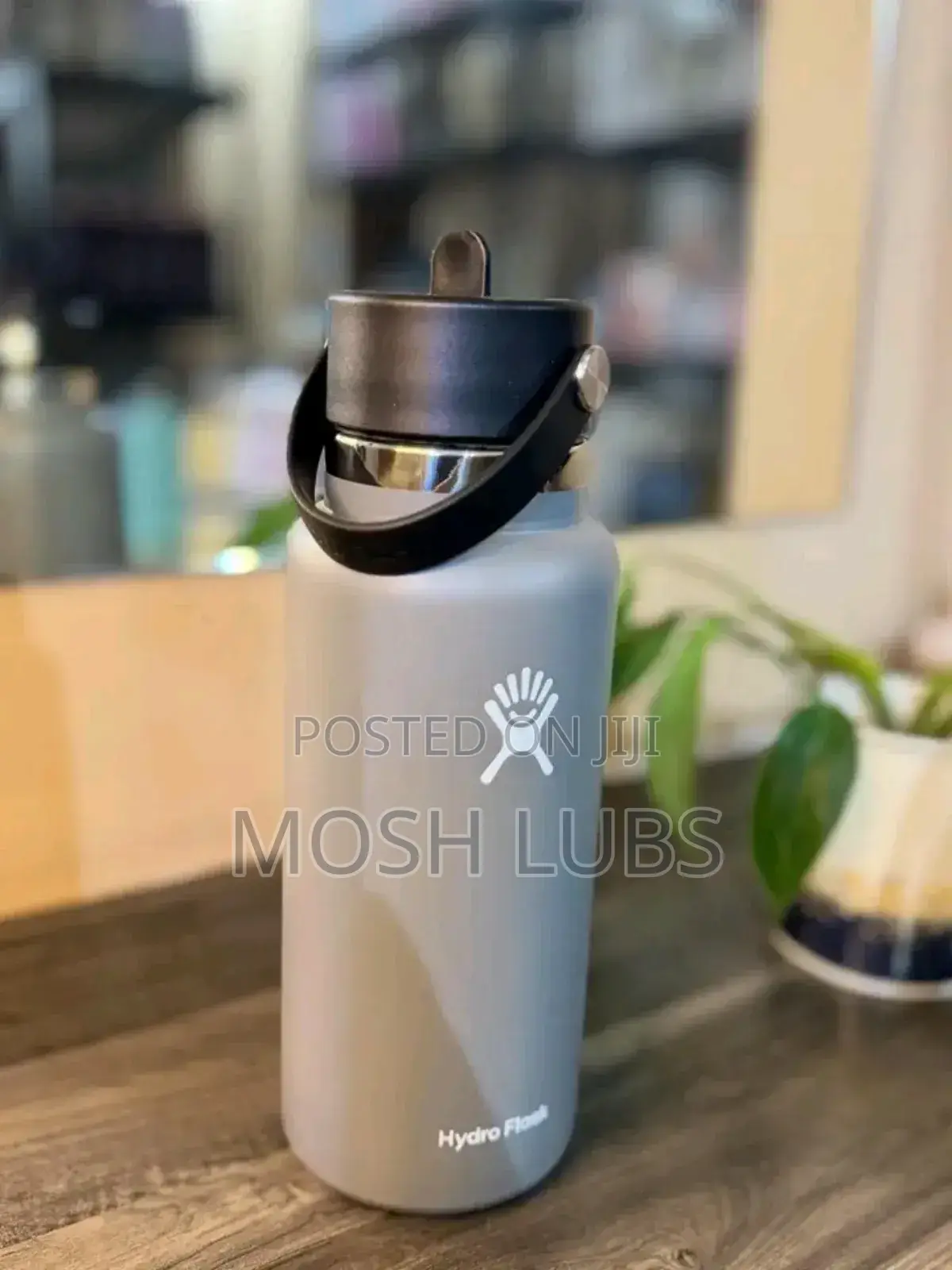Hydro Flask 32oz {Stay Hydrated in Style}
