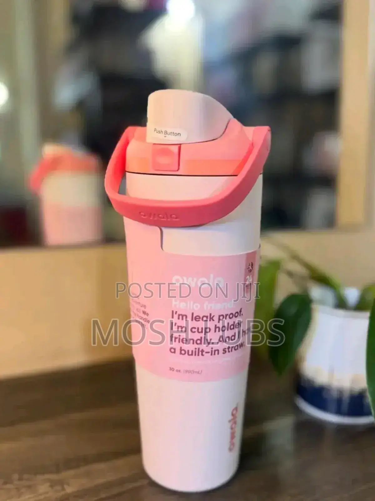Awola Hydration Trumbler With a Straw