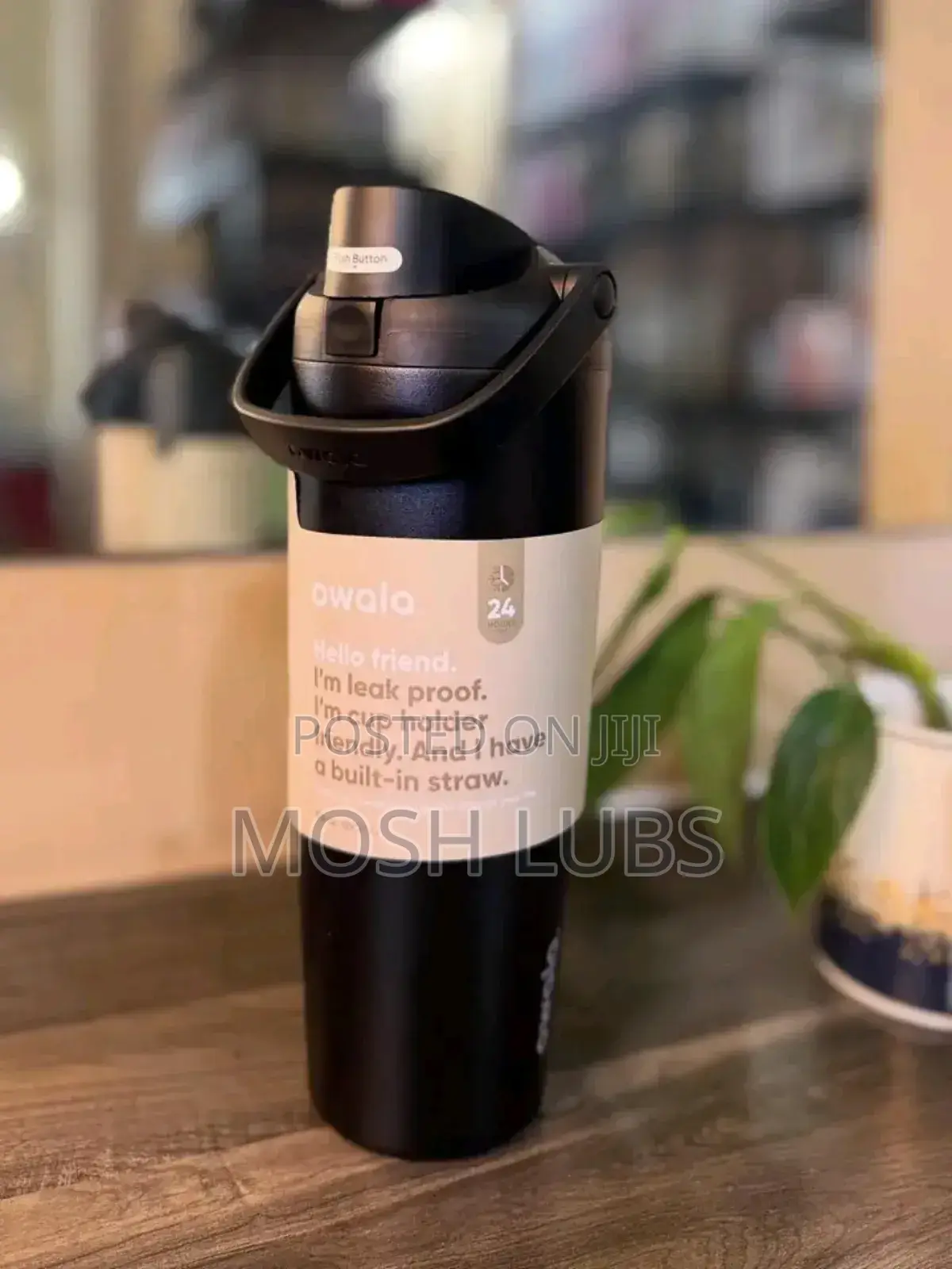 Awola Hydration Trumbler With a Straw