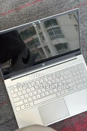 New Laptop HP EliteBook X360 1020 8GB Intel Core i7 SSD 512GB