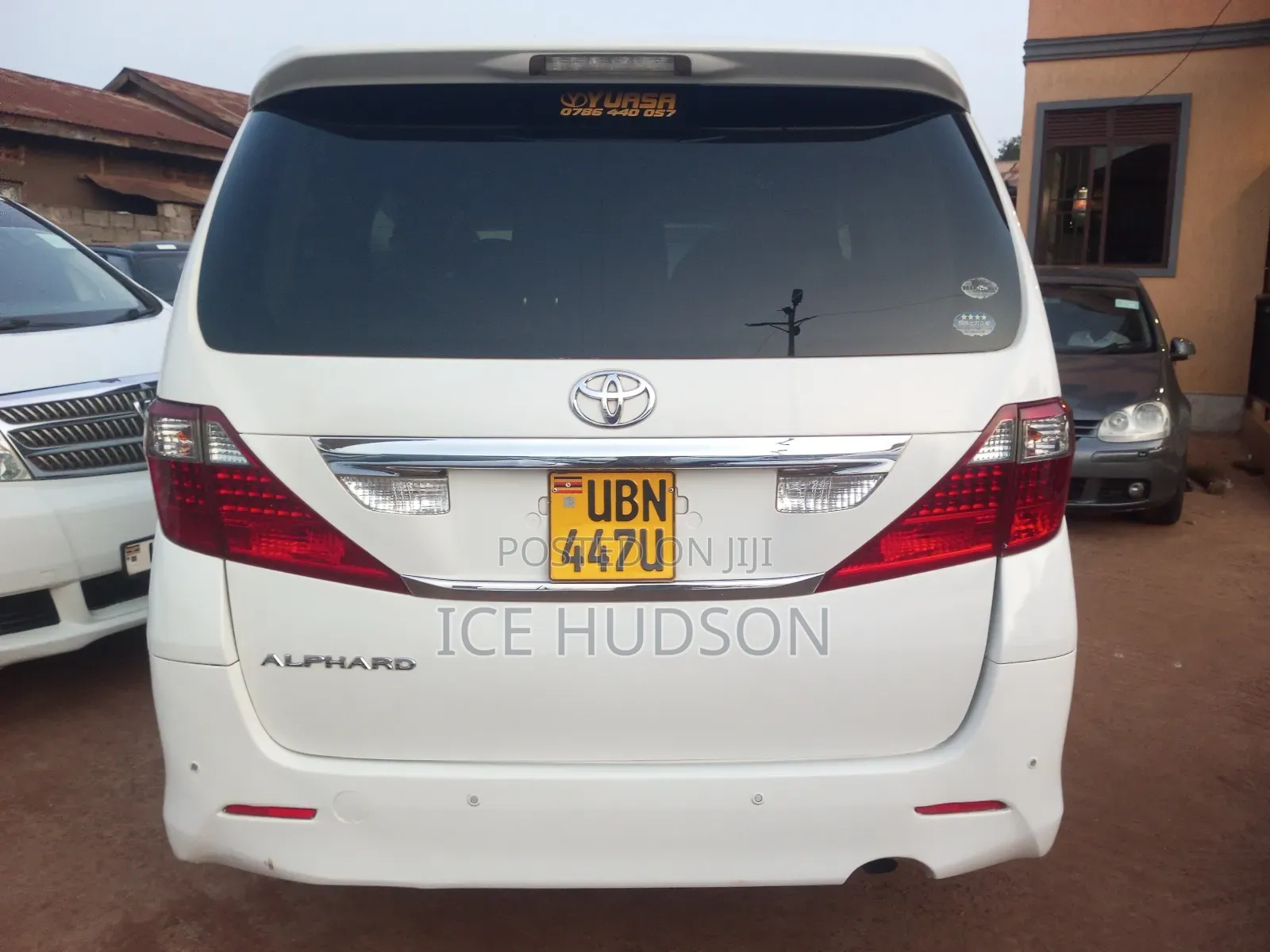 Toyota Alphard 2011 White