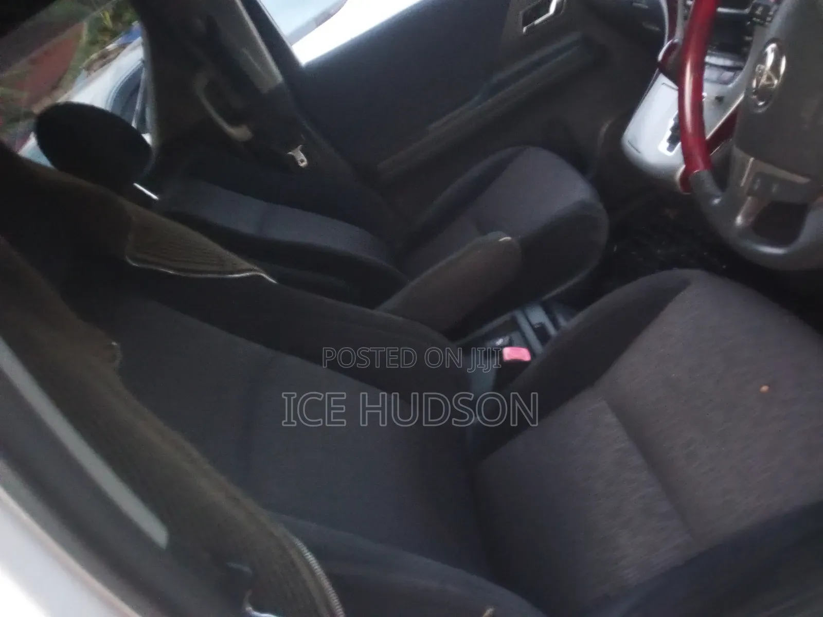 Toyota Alphard 2011 White