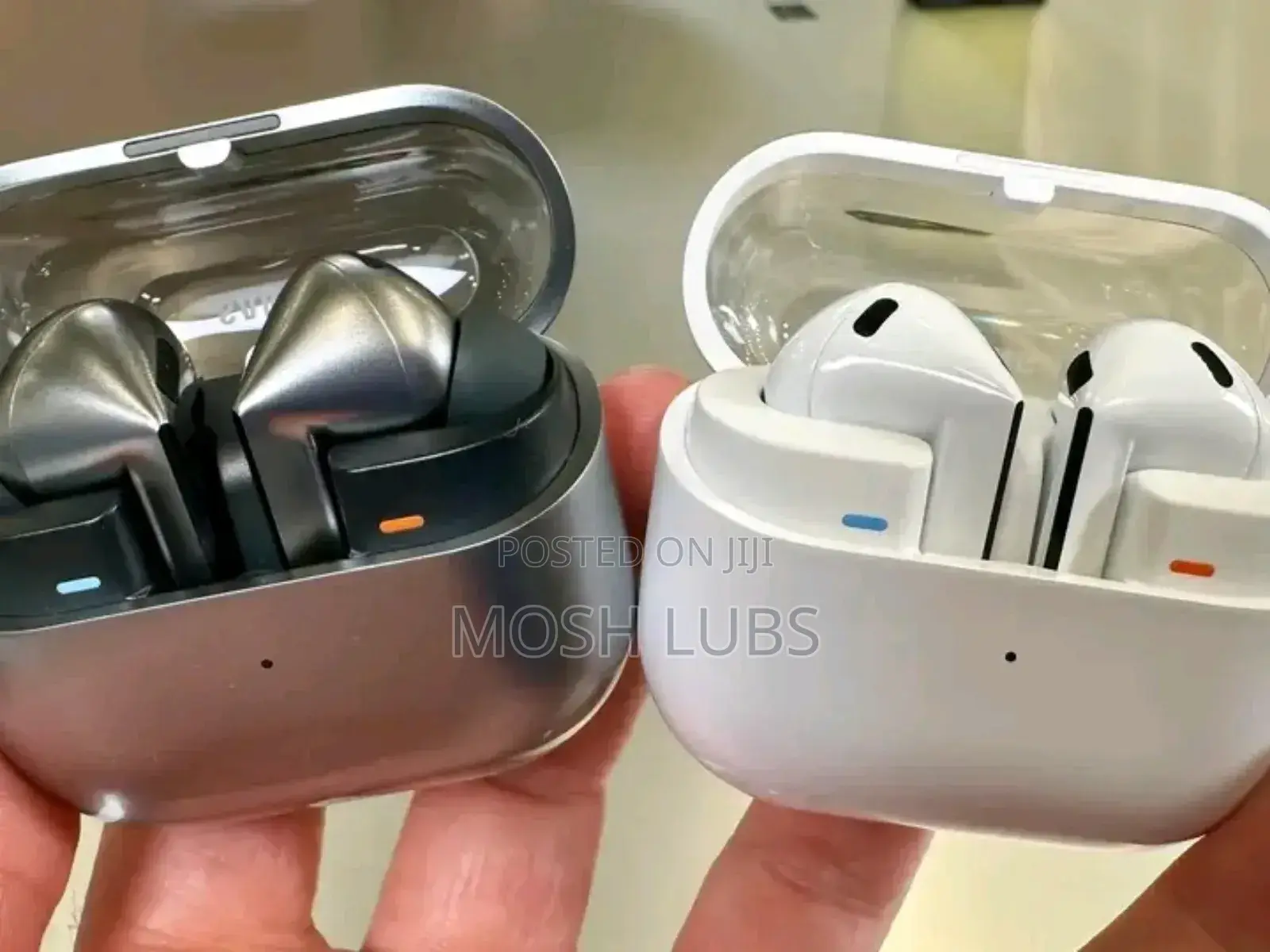 Galaxy Buds 3 Pro {Black/White}
