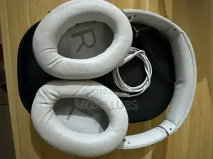 Bose Qc45 Boom Bass Sounds Headphones 
