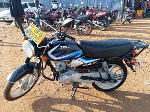 TVS HLX 125 2021 Red