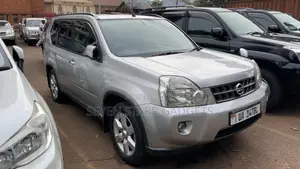 Nissan X-Trail 2010 Silver
